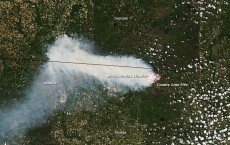 Wildfire Spreads Smoke Across Florida
