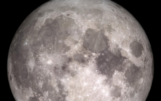 New research suggests lightning sparks are possible in the Moon