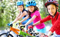 Children on bikes