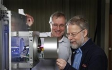 Heinrich HÃ¶fler and Harald WÃ¶lfelschneider, Fraunhofer-Gesellschaft