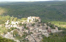 Village of Bruniquel 