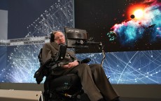 Yuri Milner And Stephen Hawking Announce Breakthrough Starshot, A New Space Exploration Initiative