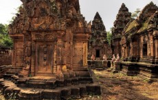 Archaeologists Uses Lidar Laser Technology To Uncover Ancient Cities Beneath Cambodian Jungle 