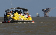 Gulf Coast Struggles With Oil Spill And Its Economic Costs