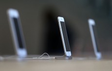 Apple Opens New Flagship Store In San Francisco