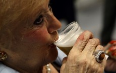 Midlife Problem Drinking Leads to Severe Memory Impairment 