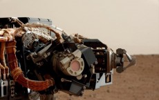 Curiosity Gears Up to Use Tools on Its Arms
