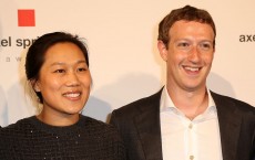 Facebook couple donates $ 3 billion