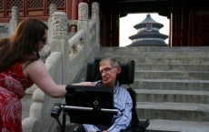 British Scientist Stephen Hawking Visits China