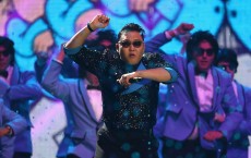 Japanese Fruit Song‘Pen-Pineapple-Apple-Pen’ Or ‘PPAP’ Is Heading To Be Next Viral Hit After ‘Gangnam Style’