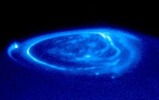 Auroral lights around Jupiter