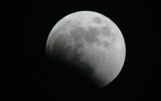 Last Lunar Eclipse Until 2007 Reveals 'Blood Moon'