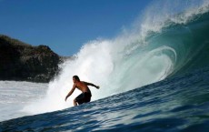 Big Waves Hit The Coast Of Hawaii