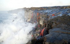 Thousands View Flowing Lava In Hawaii 