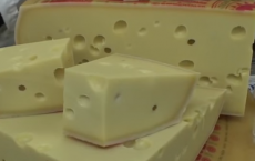 Top 10 Iconic Cheeses