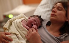 New Moms Show Signs of OCD: Study