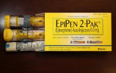 EpiPen Prices Soar, Rattling Consumers