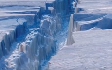 Antarctica: Larsen C Shelf Rift Poised To Break Away