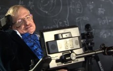 Stephen Hawking: Trump Stance Could Damage Earth