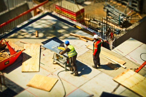 Ways to Keep Your Construction Crew safe and Healthy