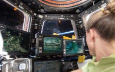  robotics workstation in the International Space Station's Cupola, NASA astronaut Karen Nyberg