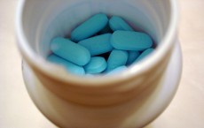 Drastic Rise in Deaths From Painkillers in U.S. and Canada 